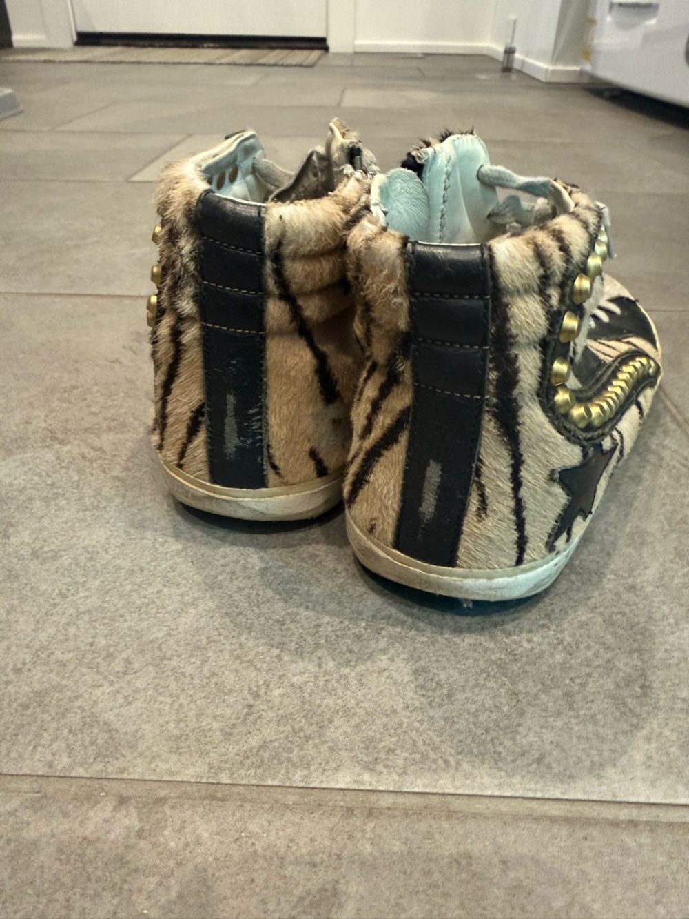 Golden Goose Private Edition Hi-Top Sneakers in Tiger Print with Stud Details - Picture 3 of 7